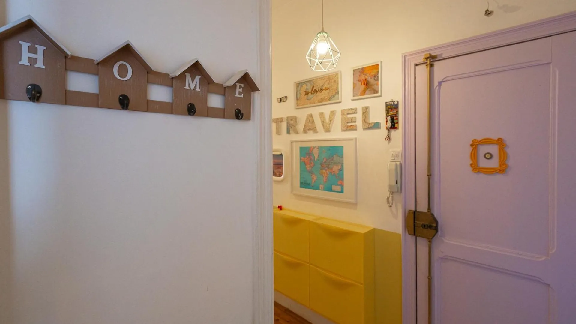 Wanderful Home - Travel Themed Apartment Lisboa Portekiz