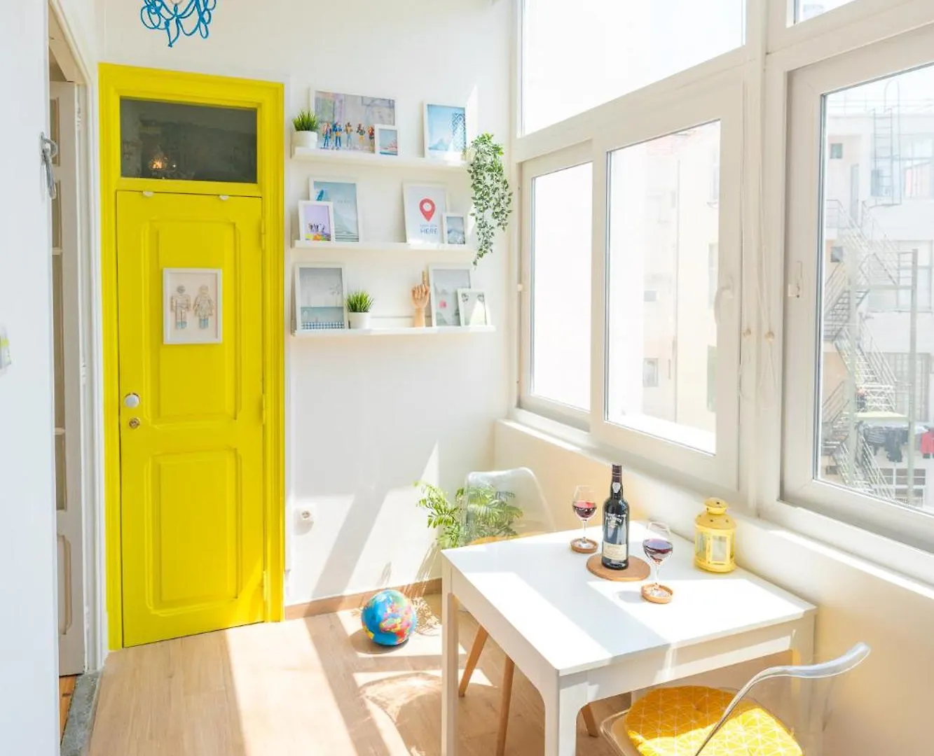 Wanderful Home - Travel Themed Apartment Lisboa 0*,  Portekiz